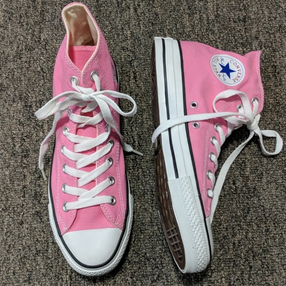 Converse Shoes - Converse Hi-Tops UNISEX Mens 8 / Womens 10